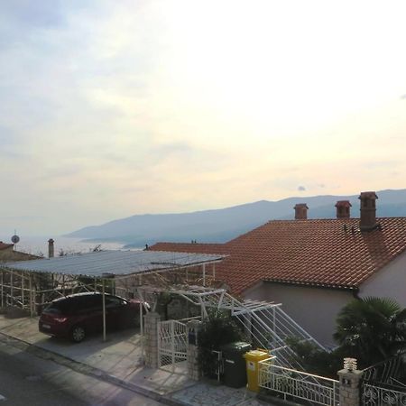 Apartment Rabac 7410E Екстериор снимка