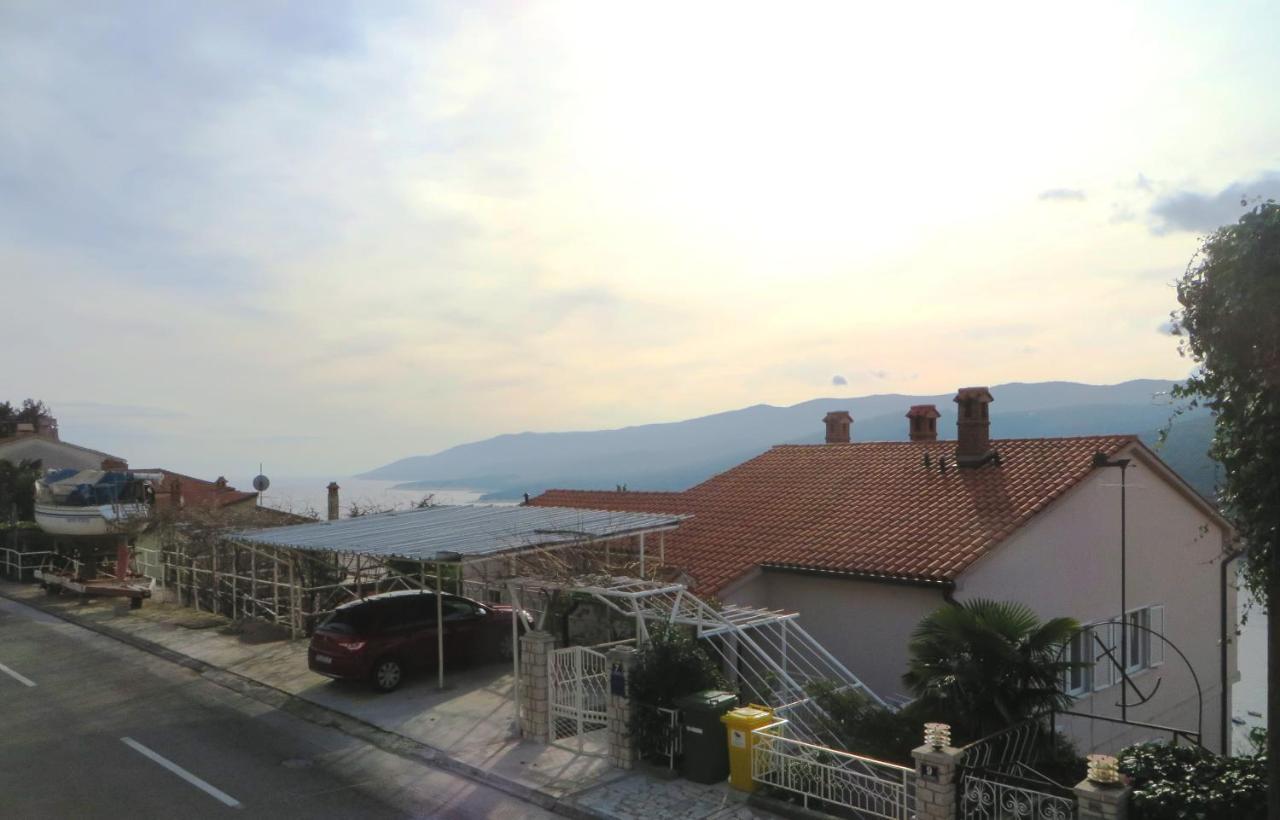 Apartment Rabac 7410E Екстериор снимка