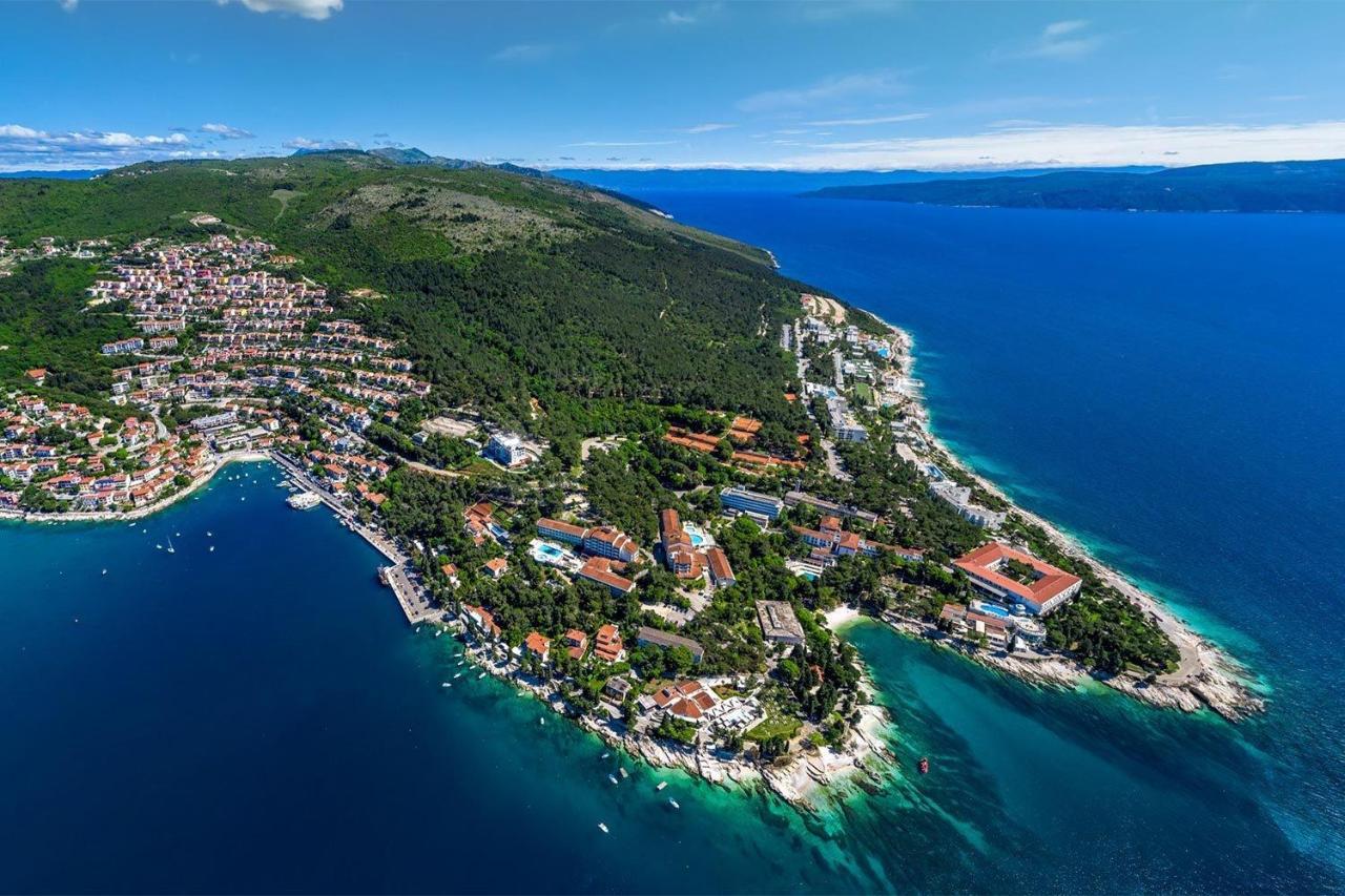Apartment Rabac 7410E Екстериор снимка