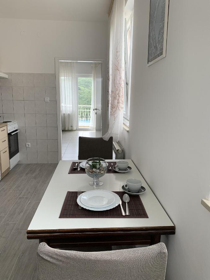 Apartment Rabac 7410E Екстериор снимка